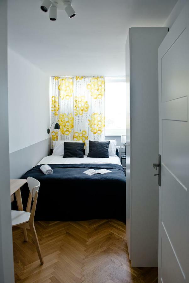 Апартаменты Apartament Chlodna Near To City Center Варшава Экстерьер фото